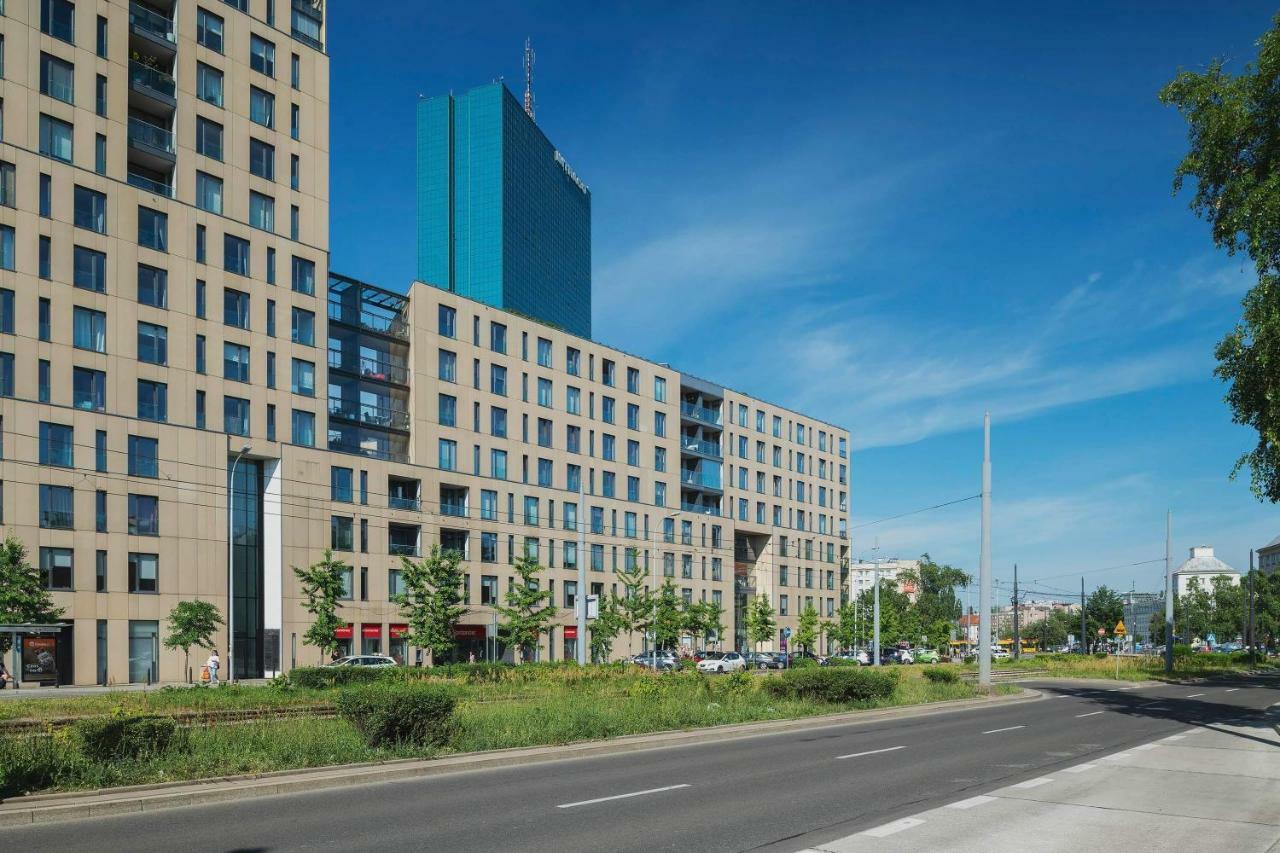 Mieszkanko Na Stawki Netflix Apartment Warsaw Luaran gambar