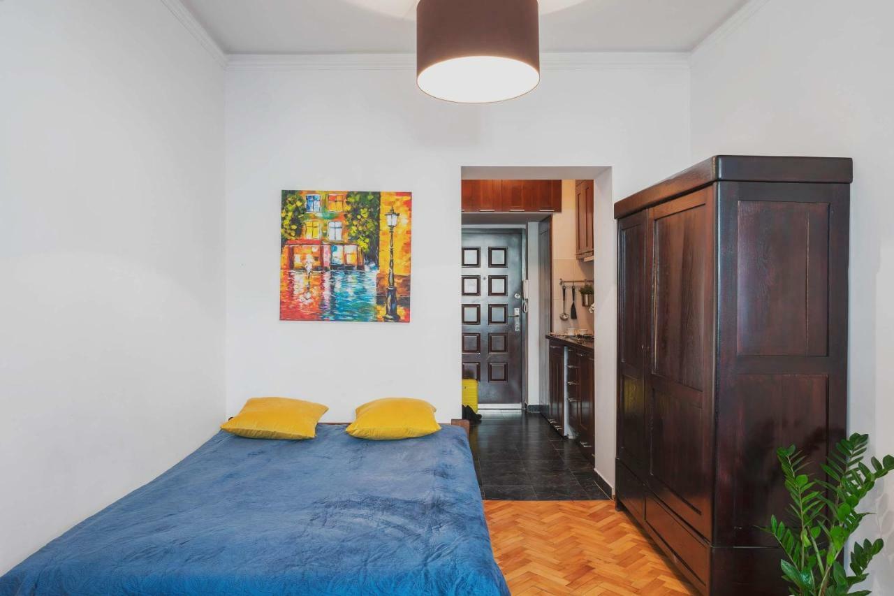 Mieszkanko Na Stawki Netflix Apartment Warsaw Luaran gambar